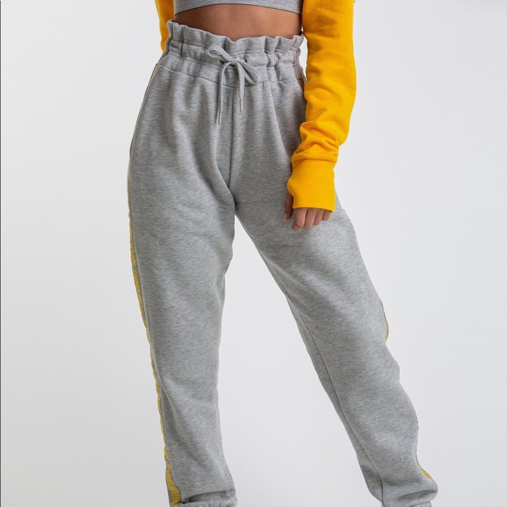 ❌SOLD❌Gymshark LIMITED EDITION oversized joggers